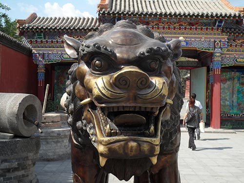 statue lion Temple Dazhao
