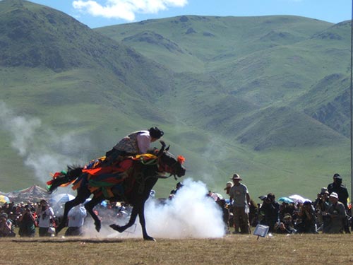 Festival de la course à cheval de Yushu