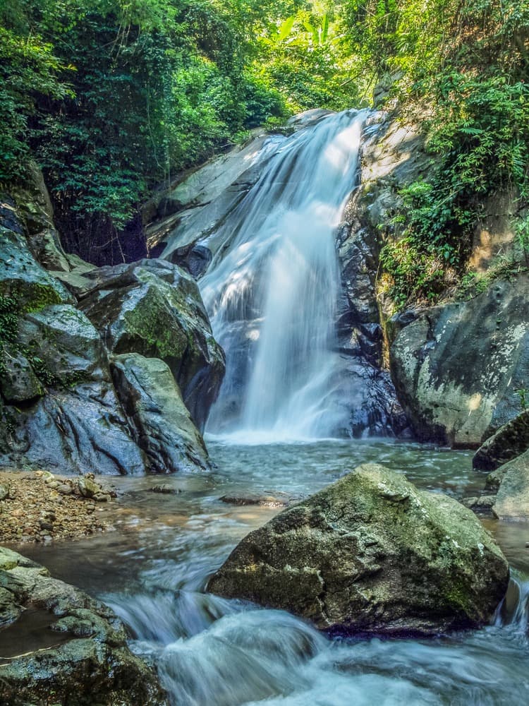 La chute d’eau de Mae Sai